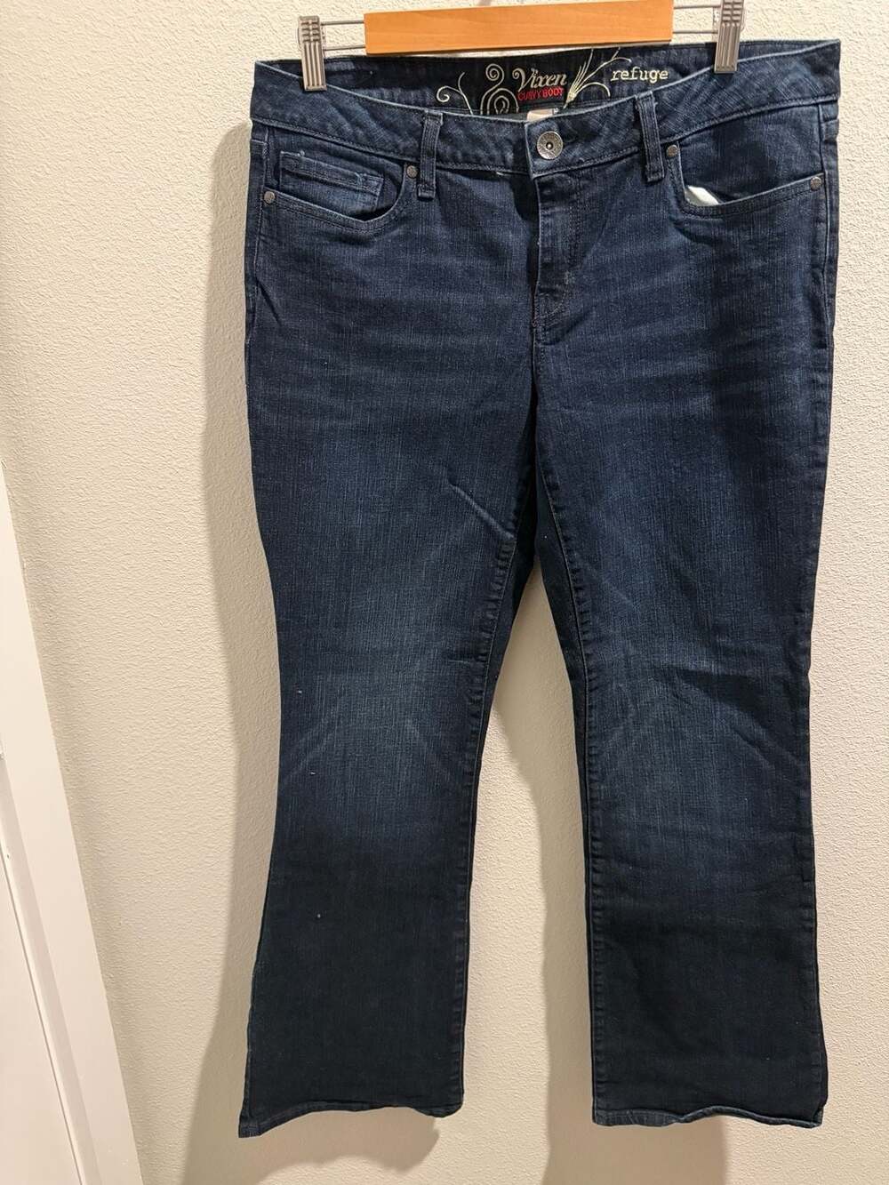 Refuge Vixen Curvy Boot Dark Wash Jeans Size 14L